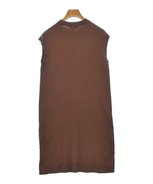 Kumikyoku Sleeveless tops